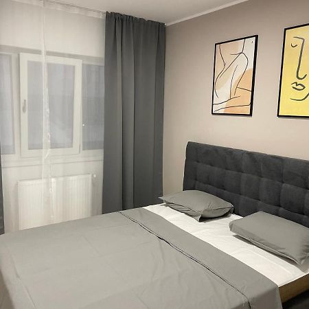Modern Gray / Designed Διαμέρισμα Ιάσιο Εξωτερικό φωτογραφία